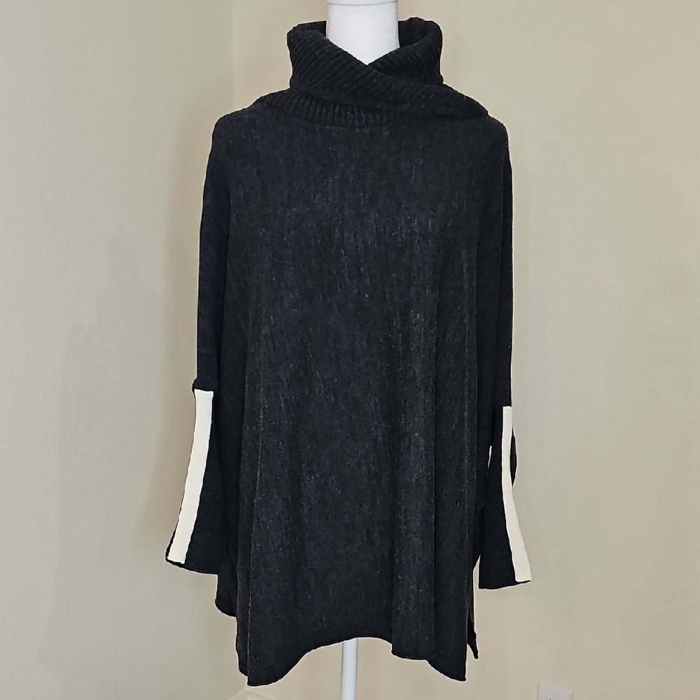 Mer Sea Cowl Neck Black Heather Sweater, Poncho OS